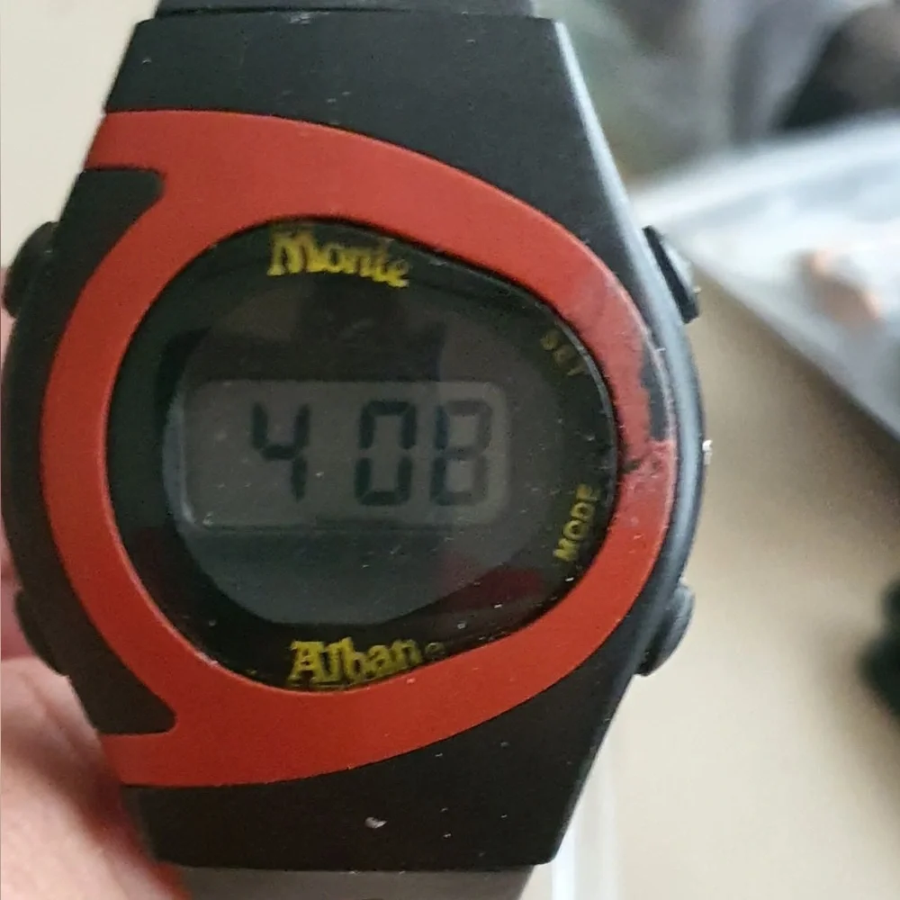 🦋10/$20🦋 Lot of 4 Women's Watches #4